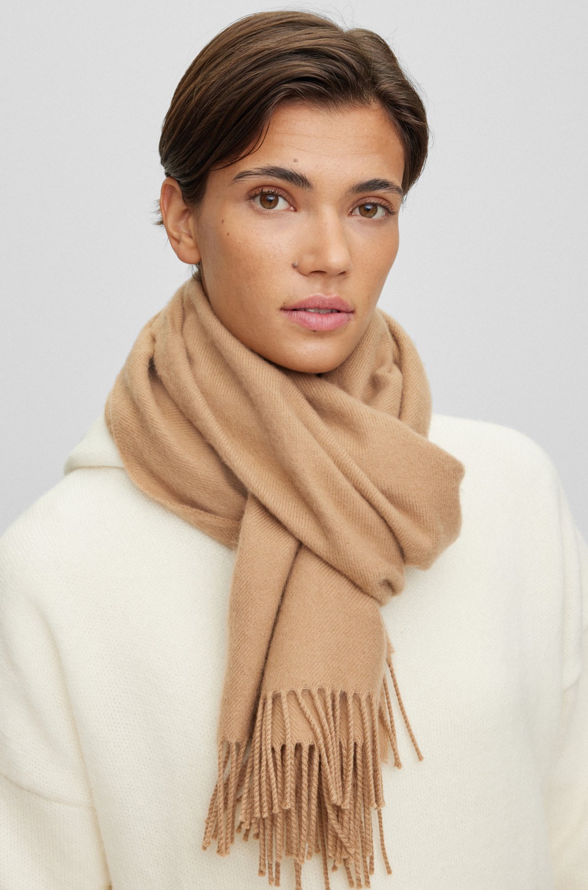 bufanda-beige-301ygs-1.jpg
